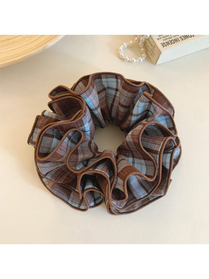 Gifty - Brown Plaid Four Layer Scrunchie