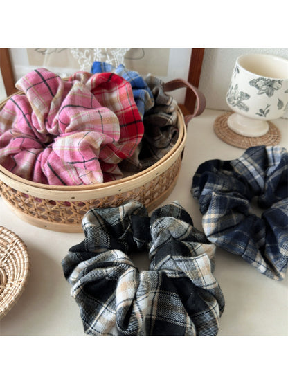 Gifty - Cute Vintage Plaid Hair Ties