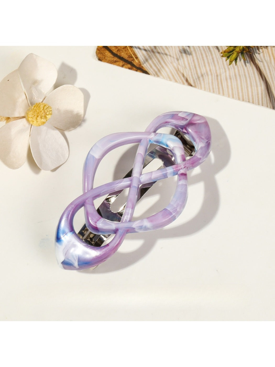 Beau - Stylish Hollow Plastic Hair Clip