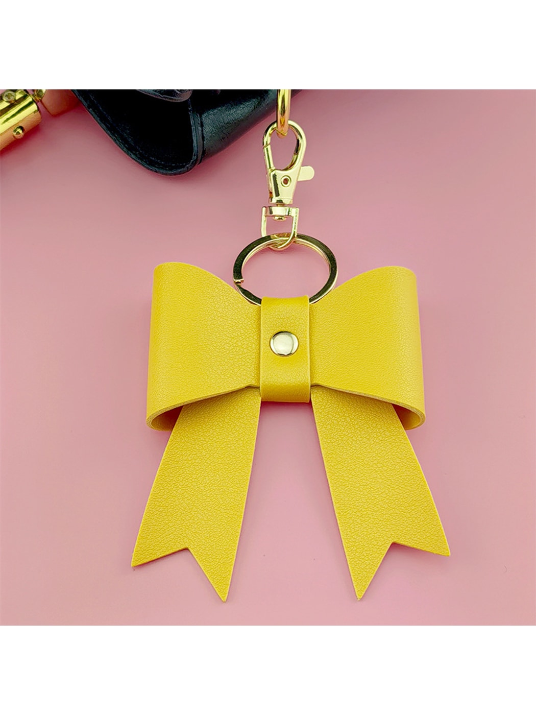 Keypus - Modern Simple Bow Shape Bag Charm Keychain