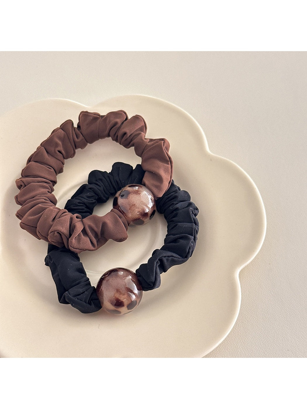 Gifty - Ruffled Leopard Print Ball Accent Scrunchie
