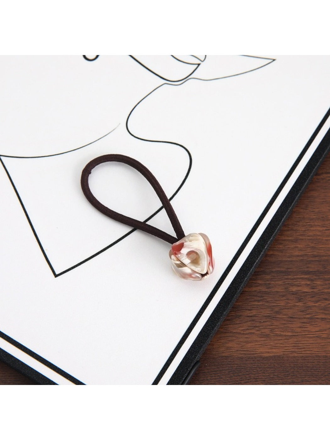 Gifty - Simple Tulip Hair Tie