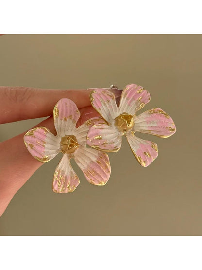 Earedge - Pink Vintage Flower Earrings