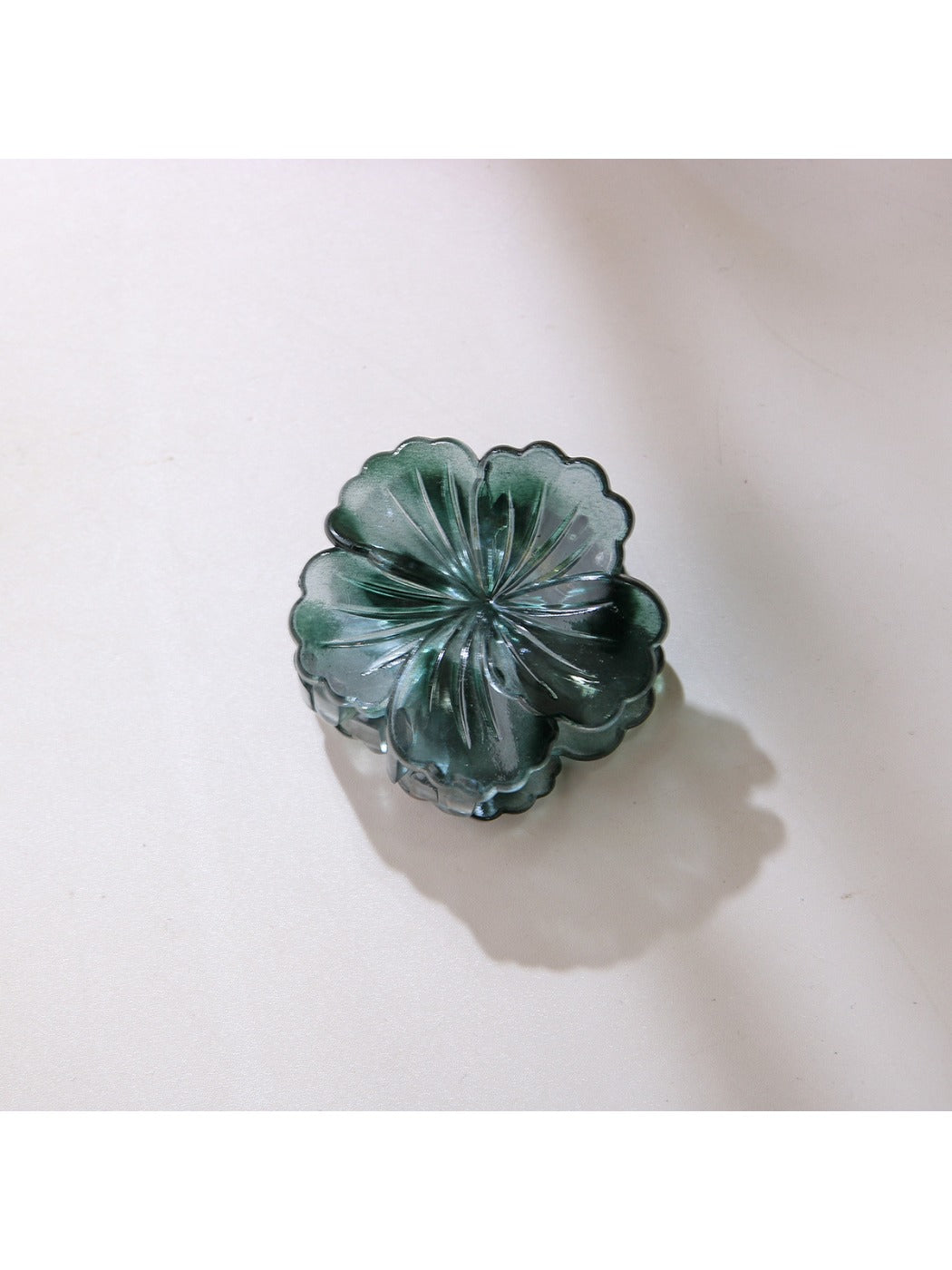 Beau - Elegant Ombre Floral Hair Claw