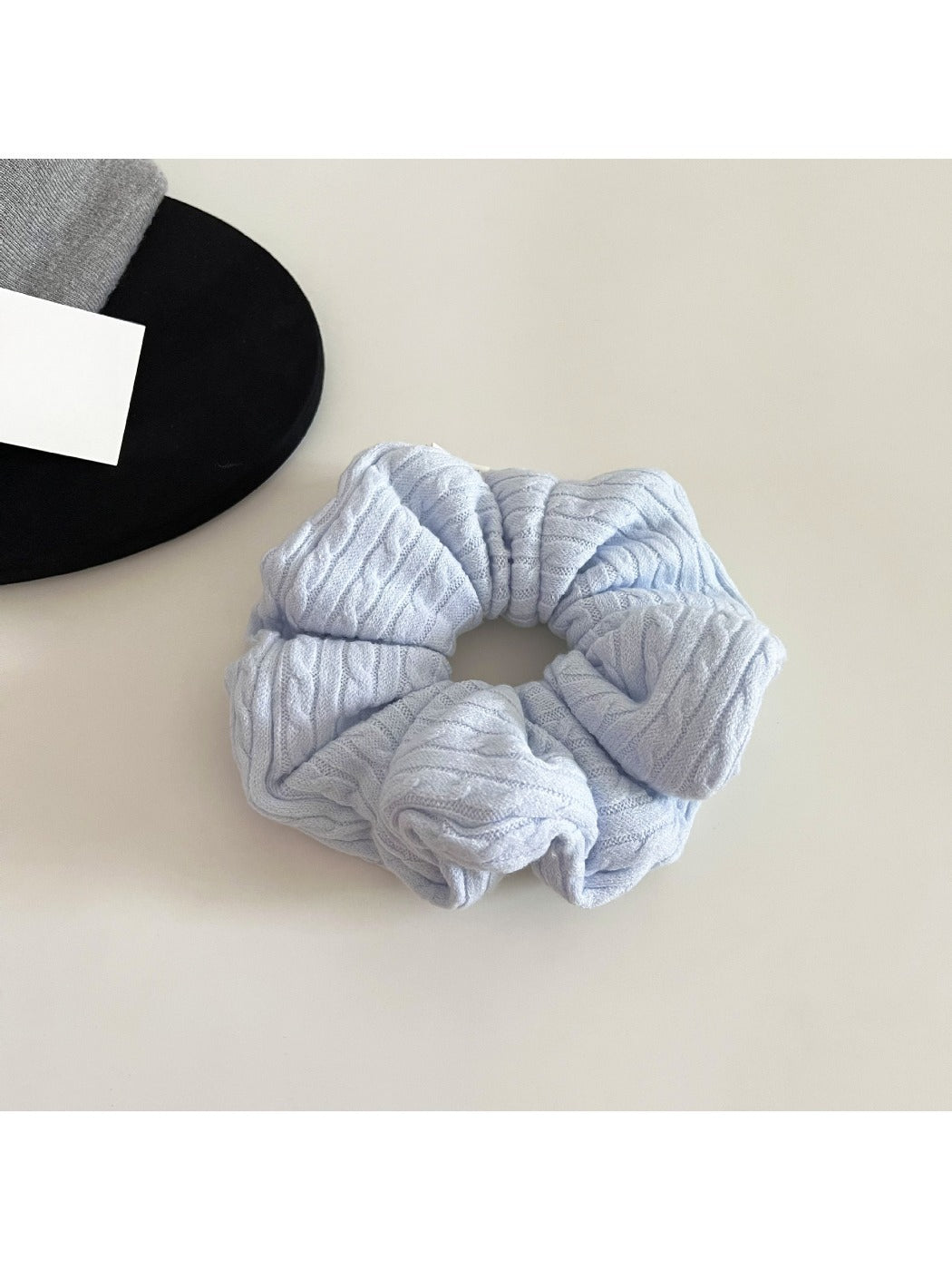 Gifty - Autumn-Winter Versatile Yarn Knitted Scrunchie