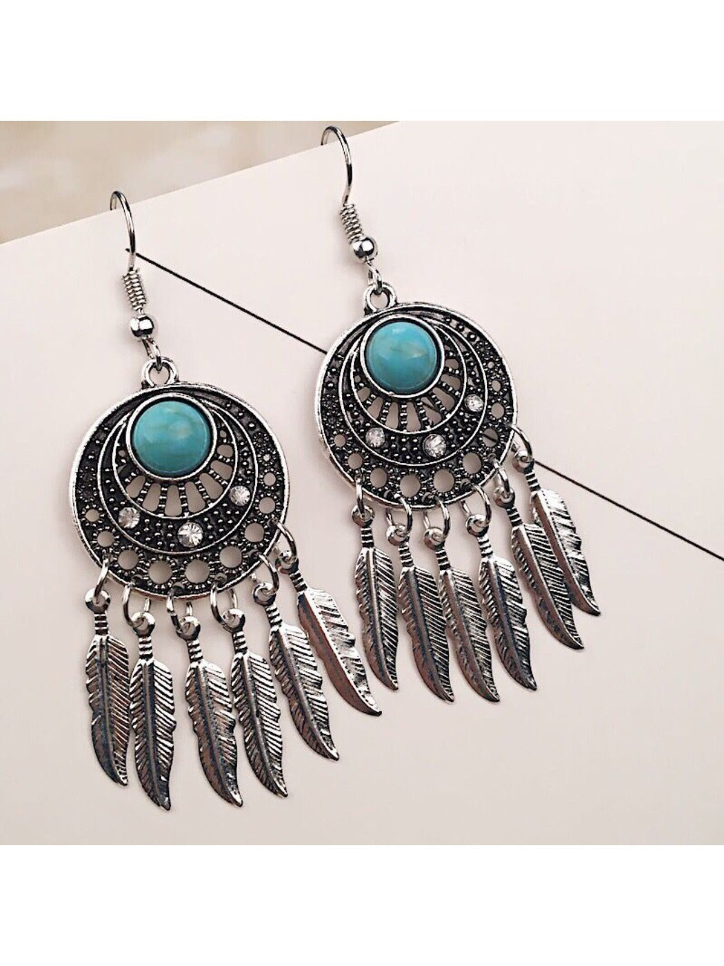 Earedge - Vintage Leaf Drop Earrings with Fringe