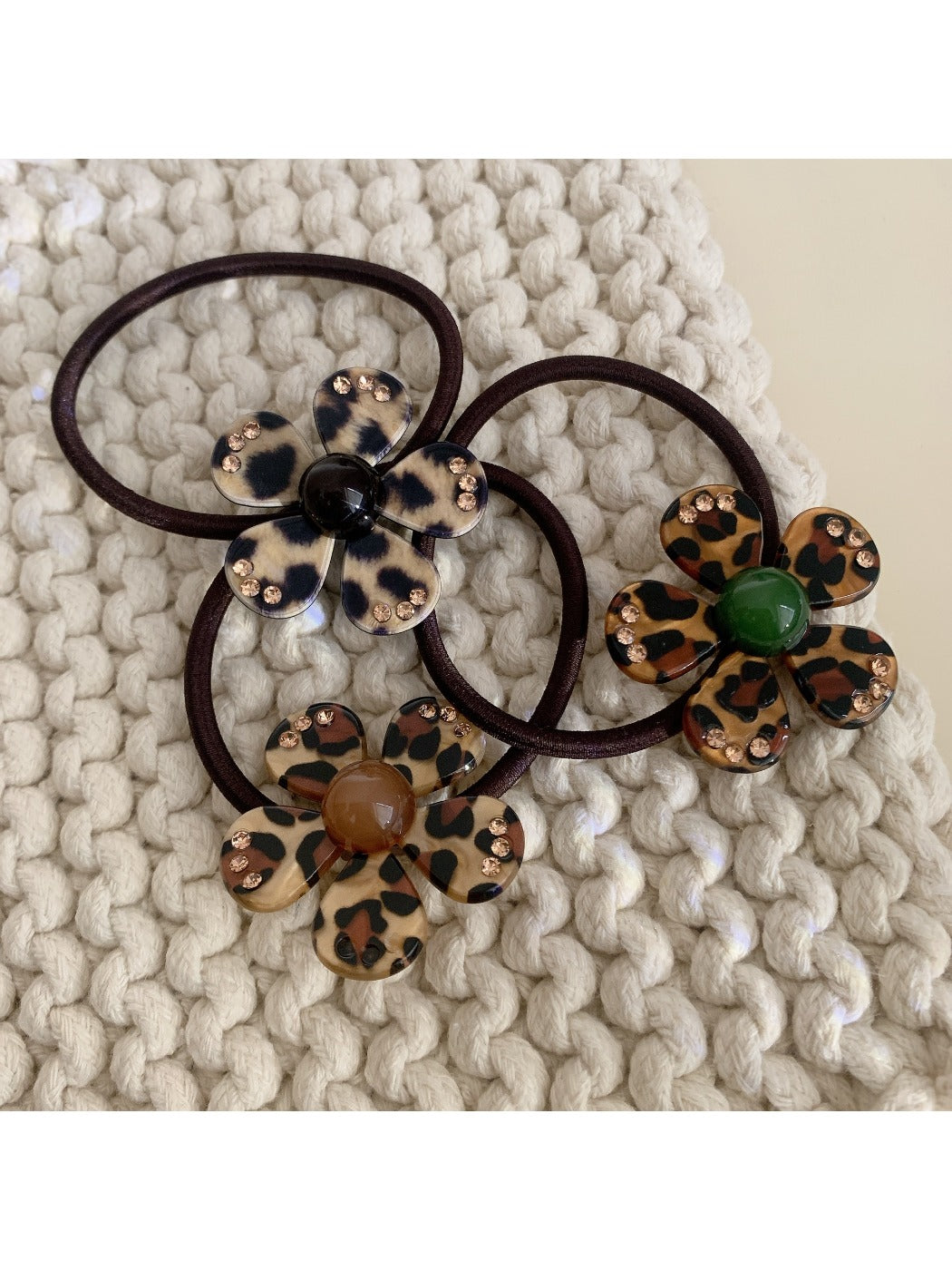 Gifty - Leopard Floral Hair Tie