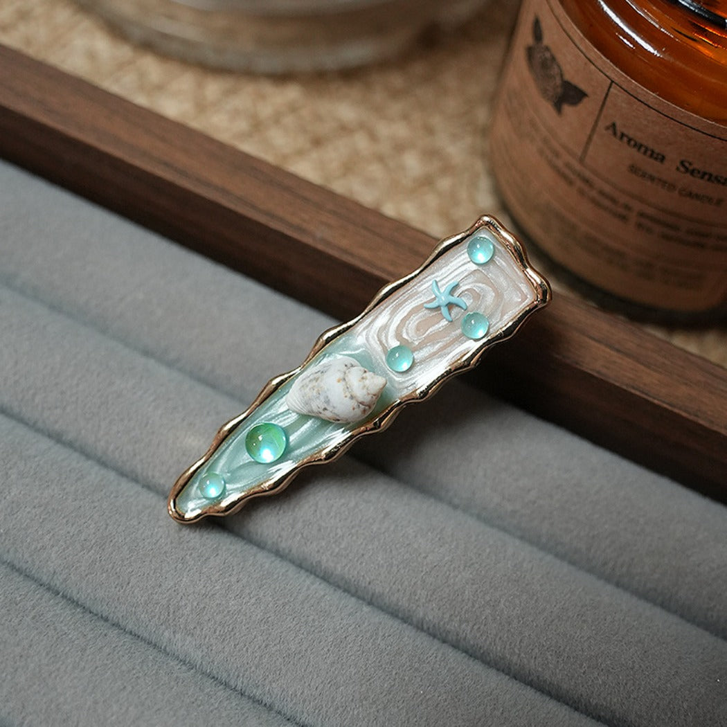 Beau - Shell-Motif Starfish-Motif Alligator Hair Clip