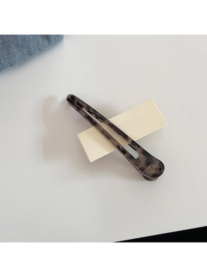 Beau - Leopard Print Duckbill Hair Clip