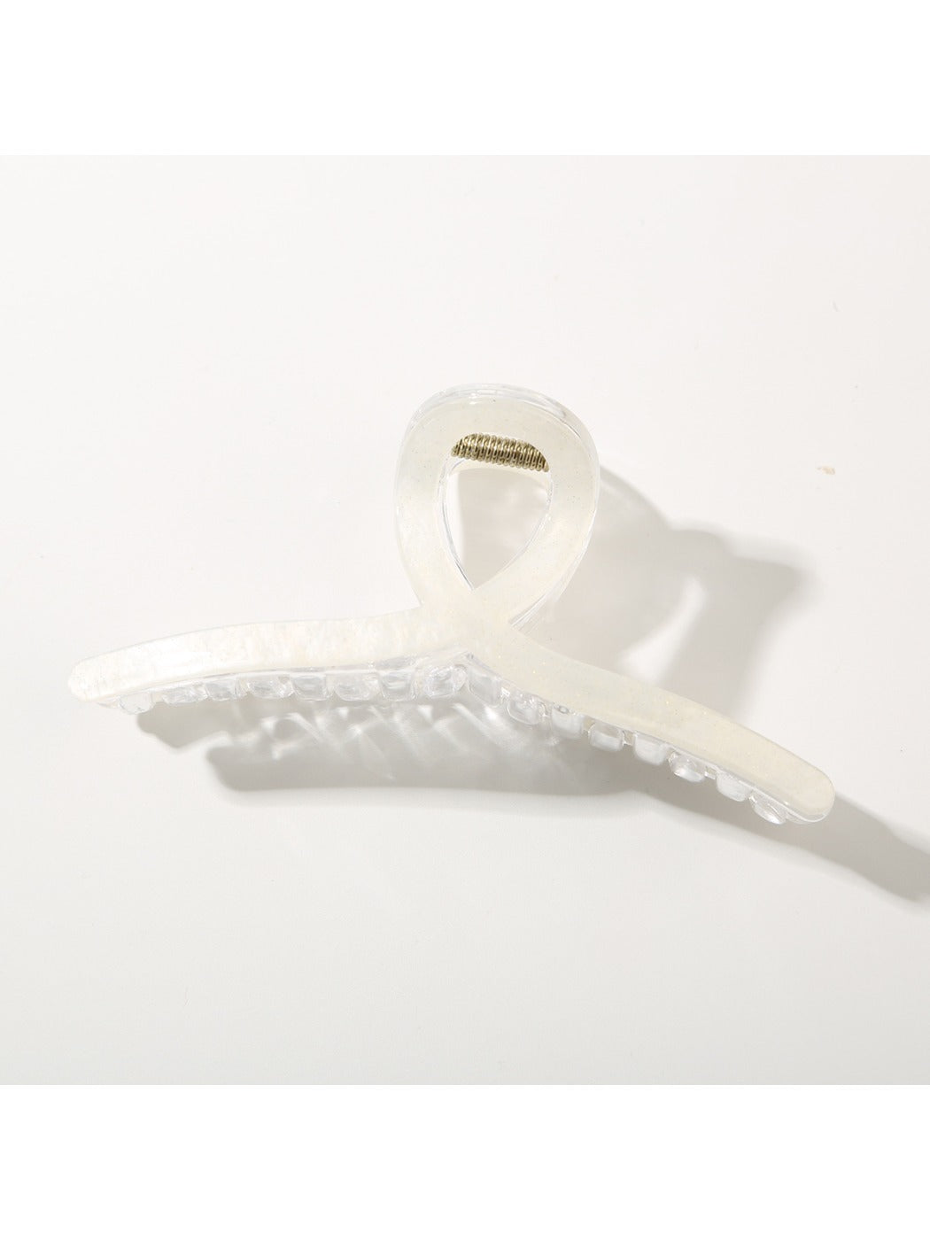 Beau - Pastel Crisscross Claw Clip