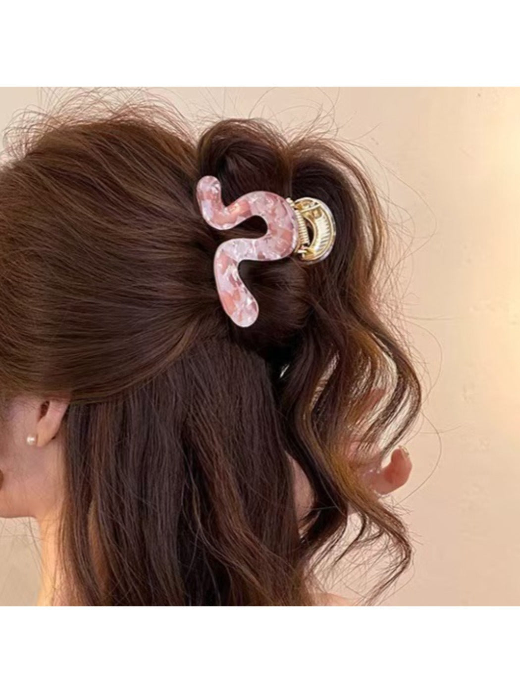 Beau - Chic Geometric Claw Clip