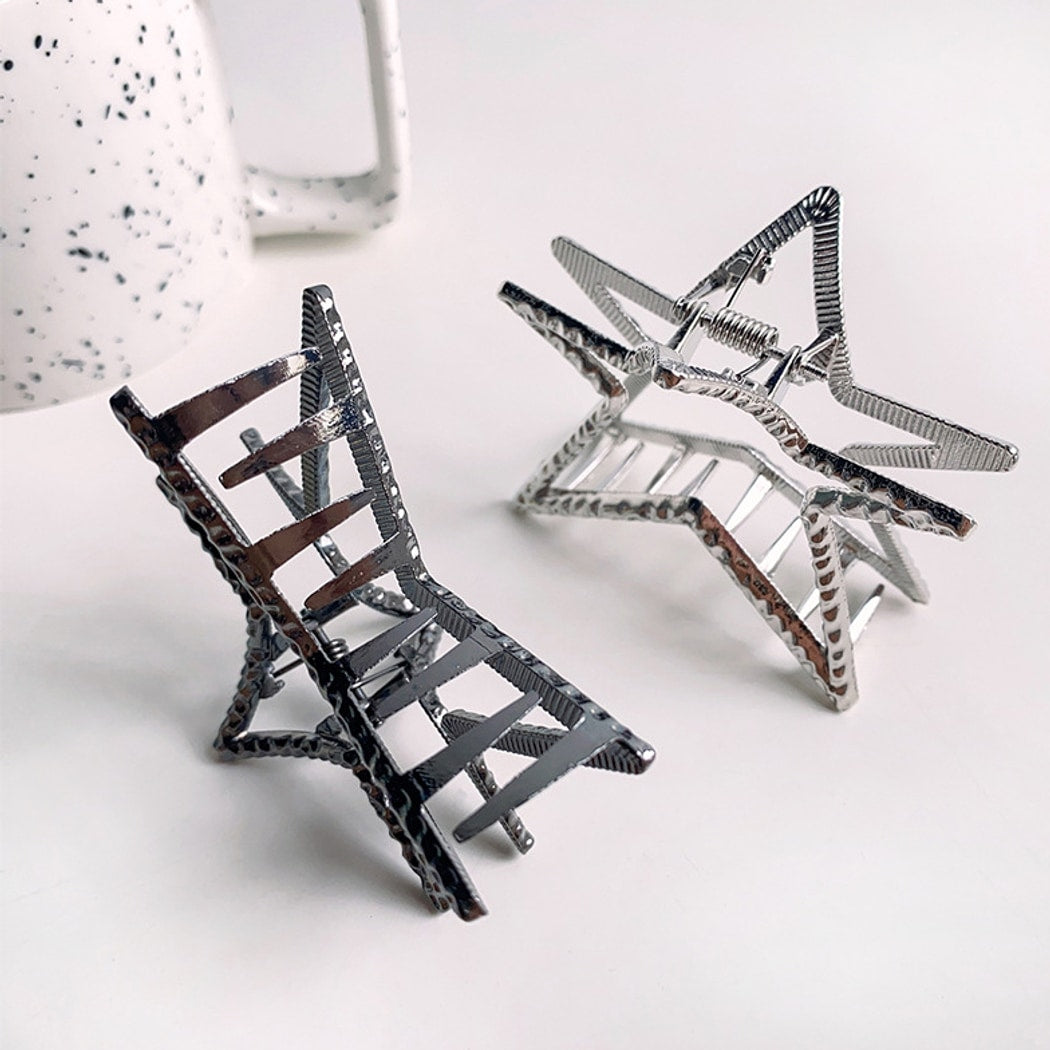 Beau - Y2K Star Outline Geometric Claw Clip