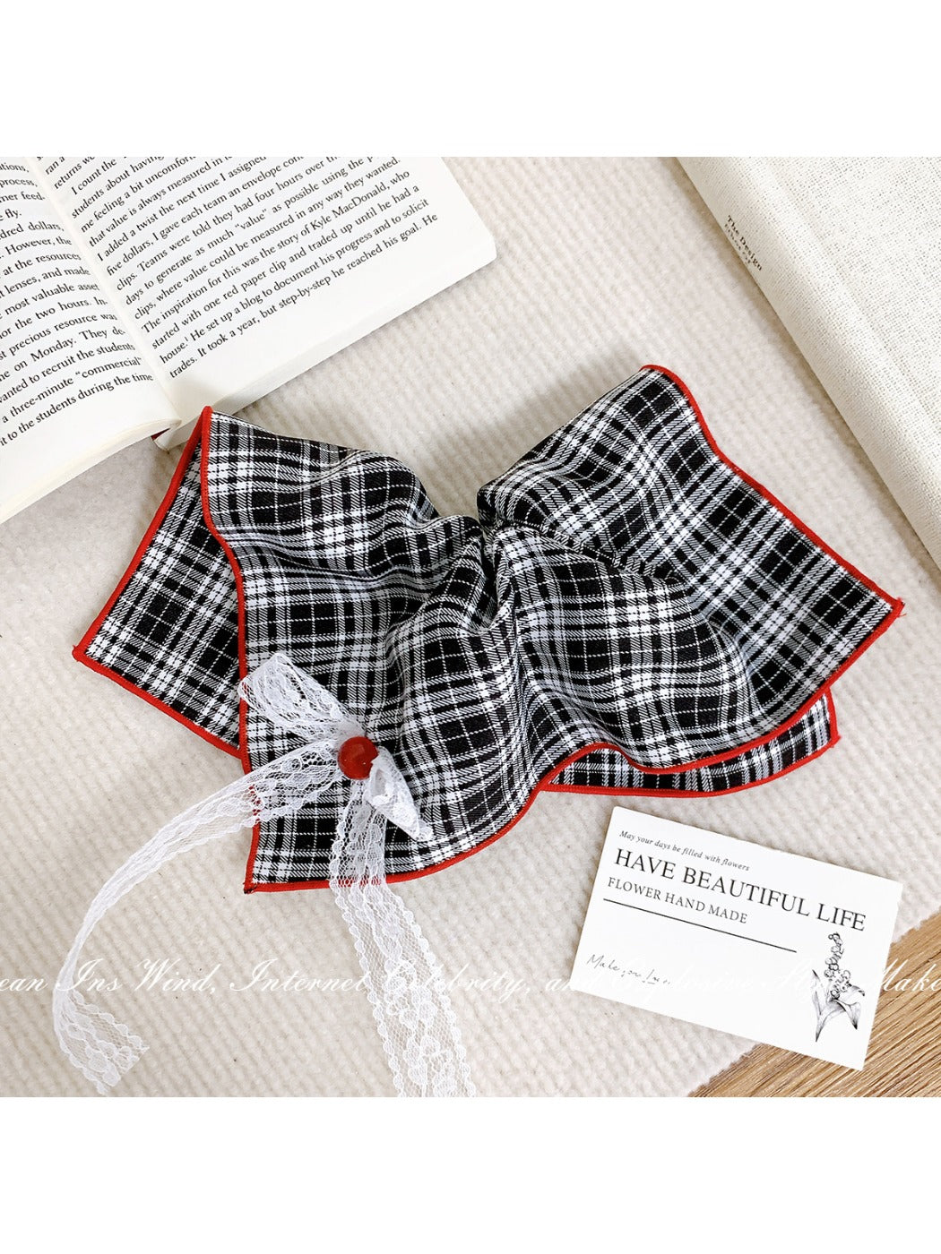 Gifty - Sweet Tartan Lace Scrunchie Hair Tie