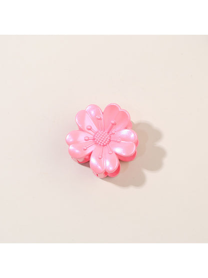 Beau - Minimalist Flower Hair Claw Clip