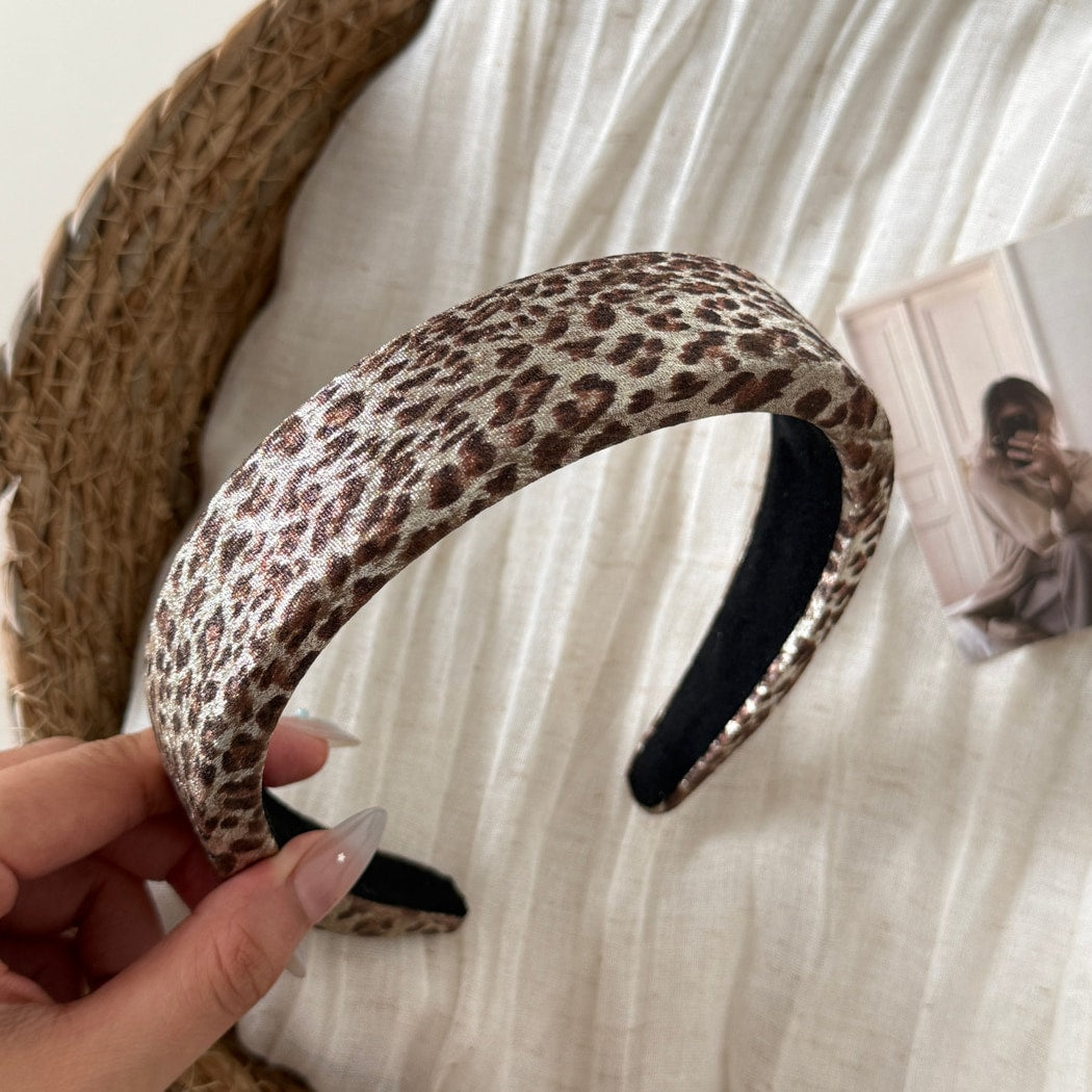 Beau - Leopard Print Patterned Fabric Claw Clip