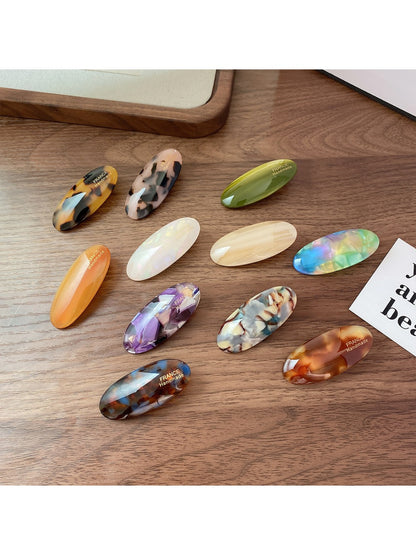 Beau - Vintage Style Oval Hair Clip