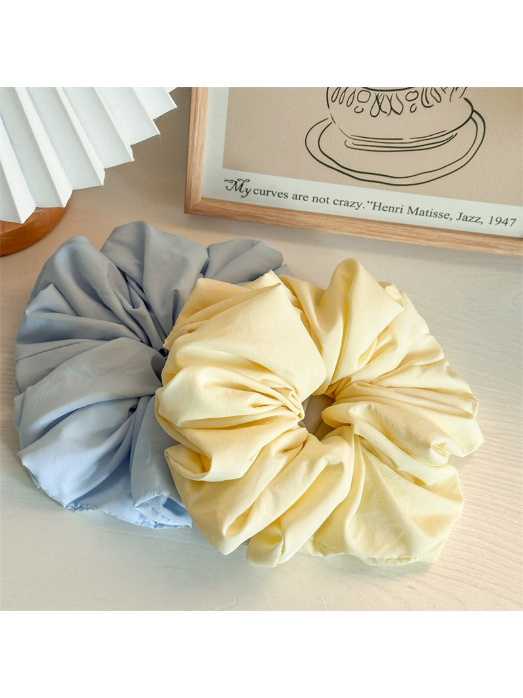 Gifty - Soft Cloud Hair Scrunchie
