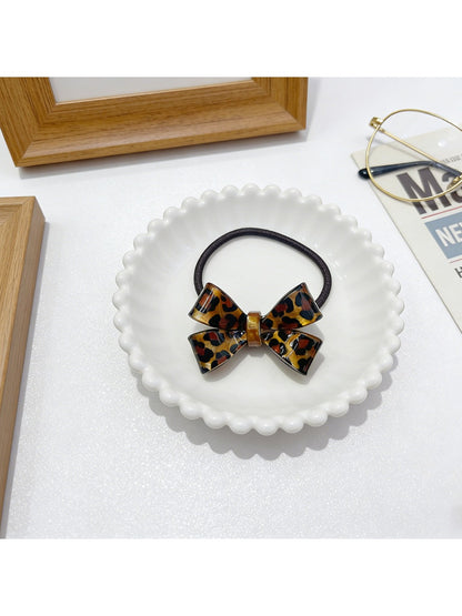 Gifty - Vintage Leopard Print Hair Tie