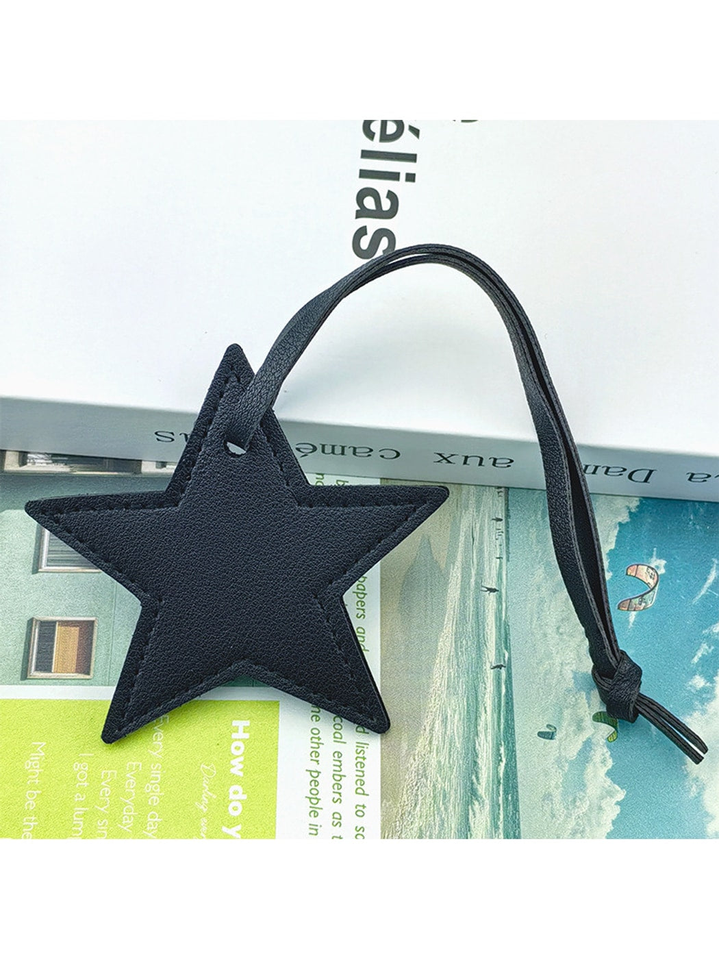 Keypus - Minimalist Five-Point Star Bag Charm Keychain