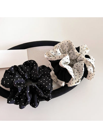 Gifty - Elegant Satin Polka Dot Scrunchie