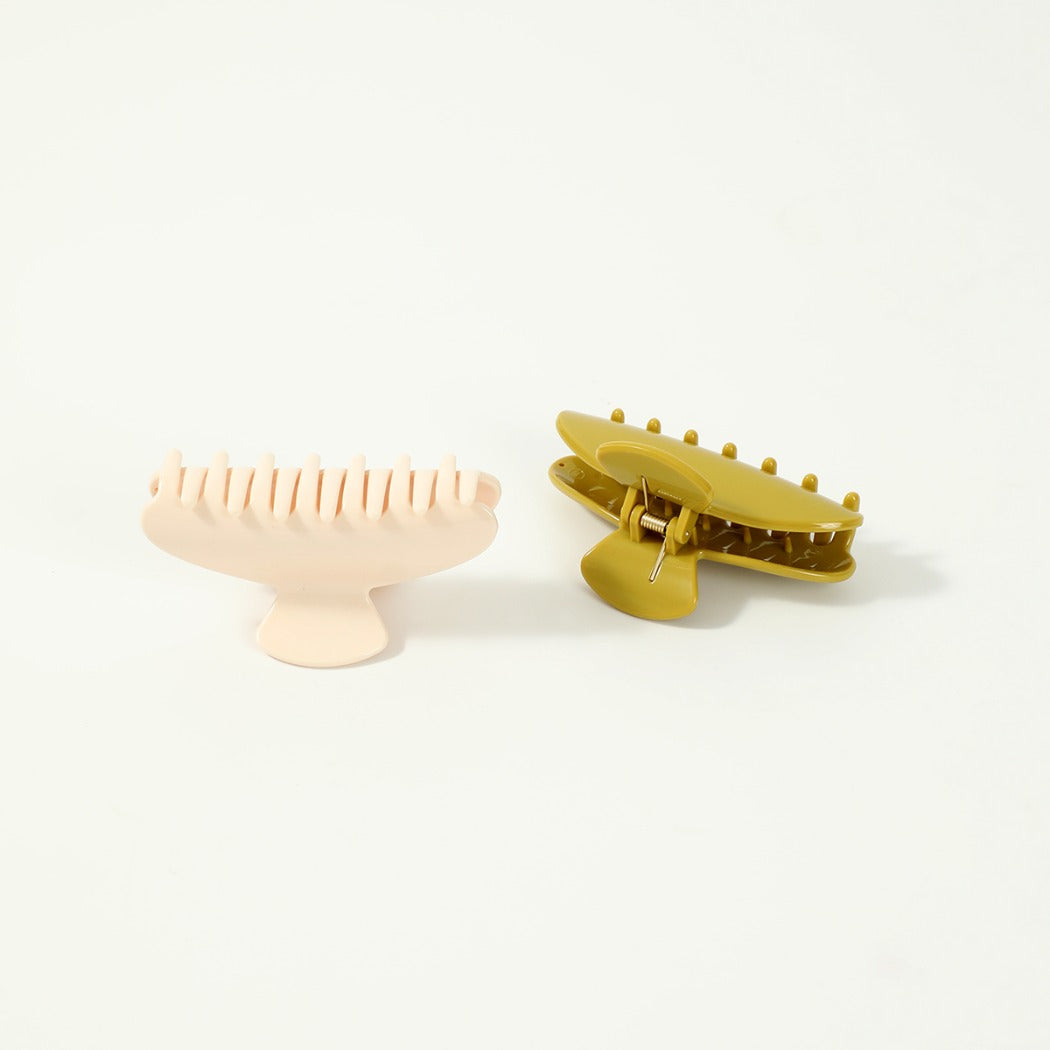 Beau - Solid Color Square Tip Claw Clip
