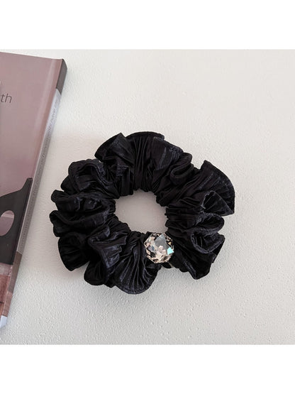 Gifty - Elegant Ruffled Edge Scrunchie