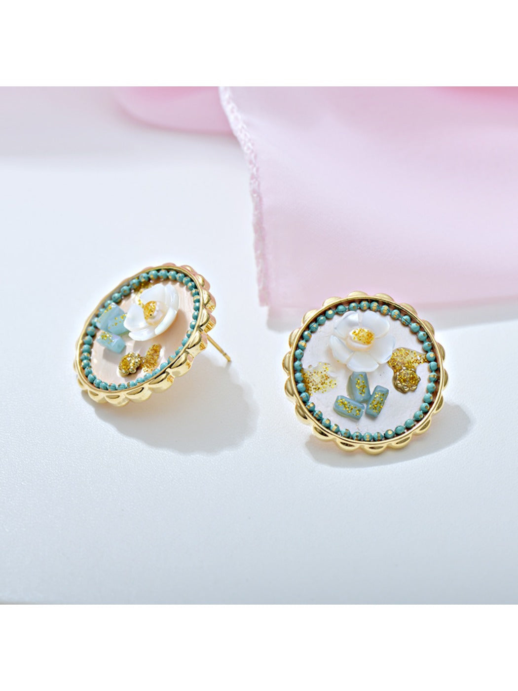 Earedge - Oil Painting-Inspired Floral Stud Earrings