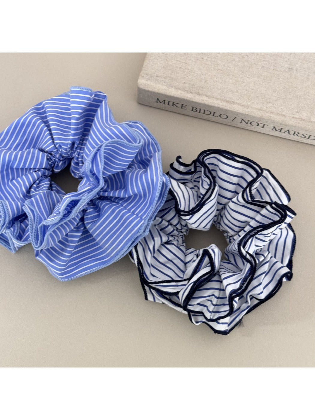 Gifty - Fashionable Fabric Striped Scrunchie