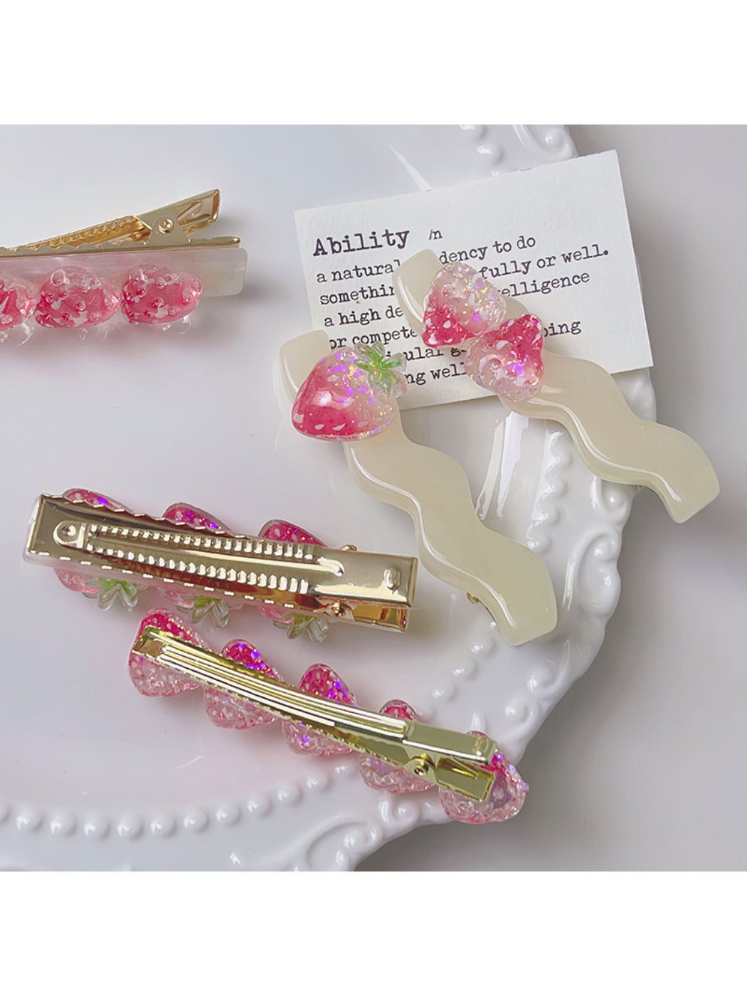 Beau - Cute Strawberry Hair Clip