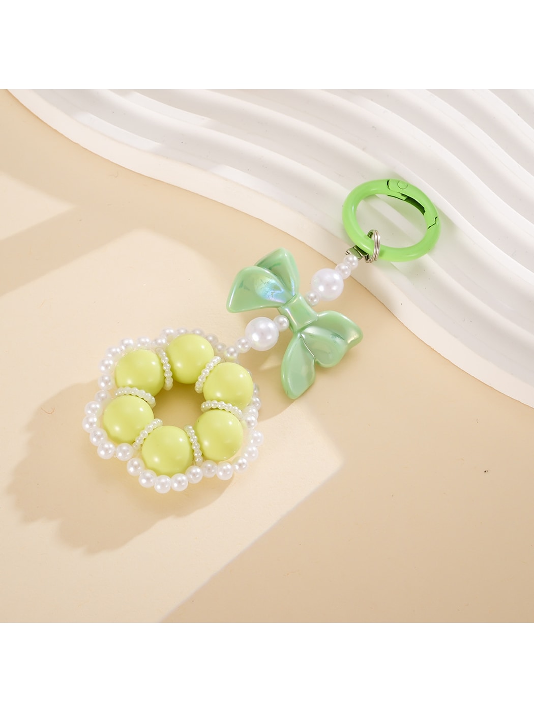 Keypus - Beaded Flower Bow Bag Charm Keychain