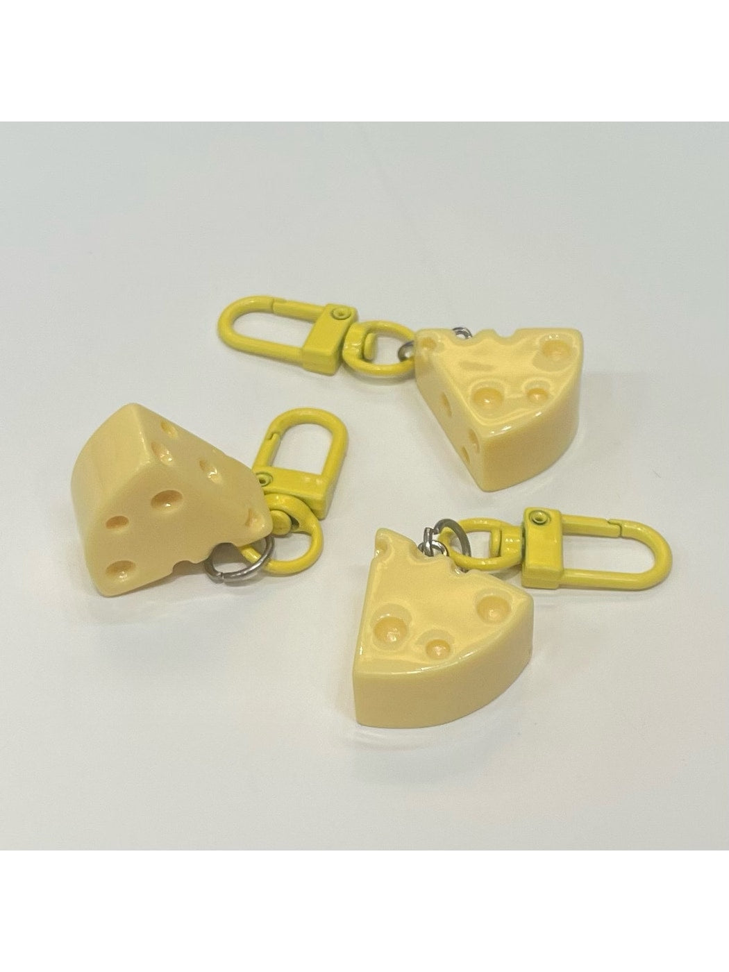 Keypus - Cute Cheese Shaped Bag Charm Alloy Keychain