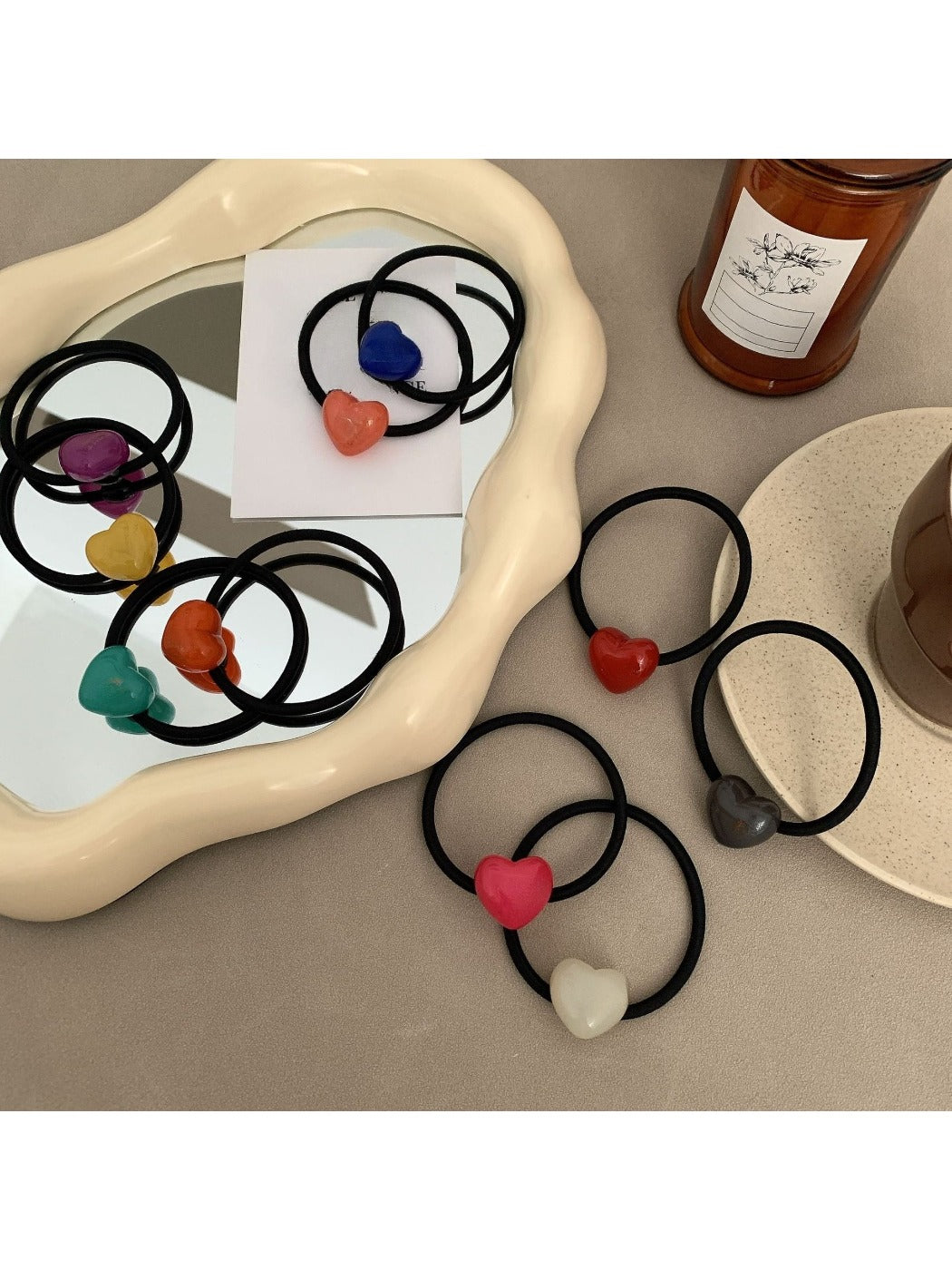 Gifty - Heart-Shaped High-Stretch Hair Tie