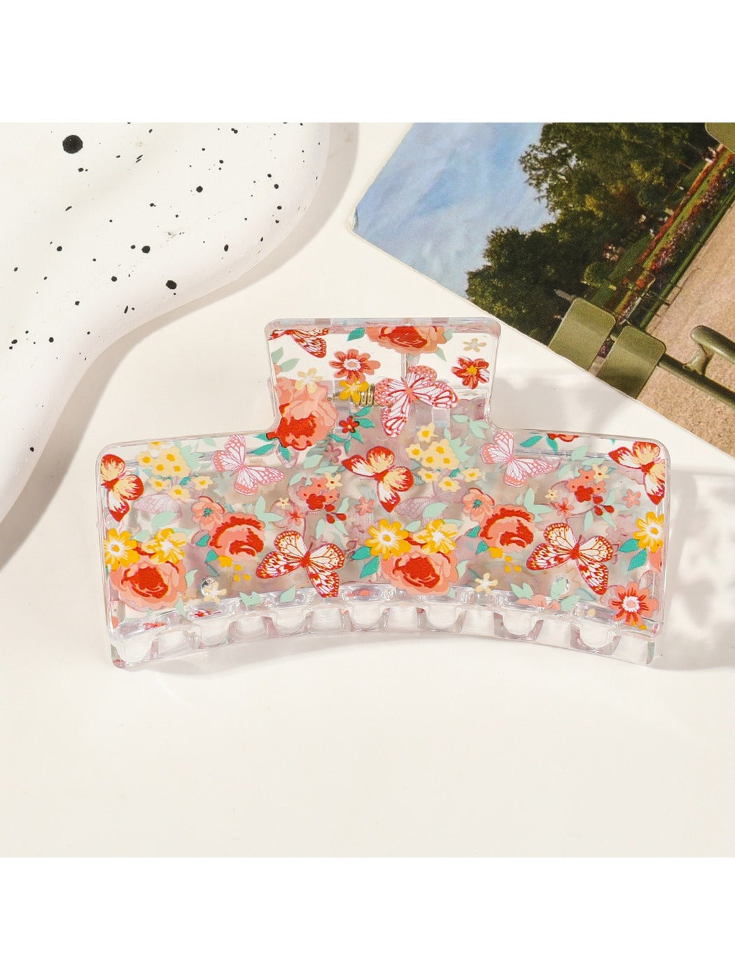 Beau - Minimalist Floral Hair Claw Clips