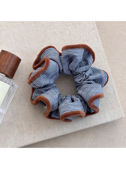 Gifty - Blue Striped Hair Scrunchie