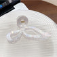 Beau - Plastic Butterfly Bow Geometric Claw Clip