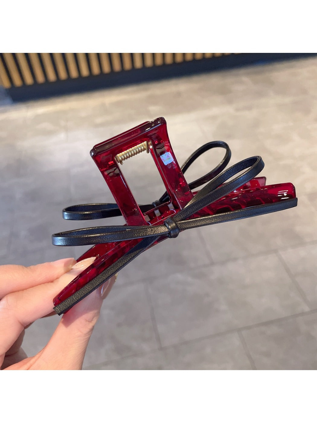 Beau - Elegant Bow Hair Claw Clip