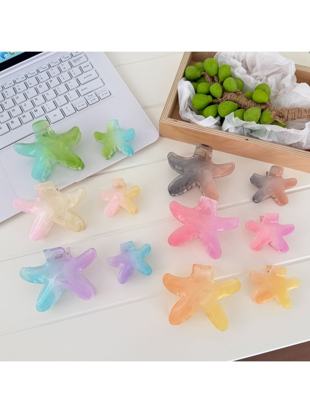 Beau - Sweet Starfish Gradient Gloss Claw Clip
