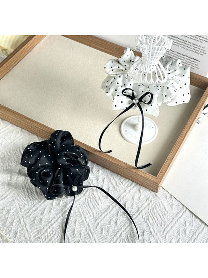 Gifty - Polka Dot Bow Ribbon Polyester Scrunchie