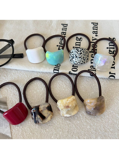 Gifty - Retro Geometric Cube Hair Tie