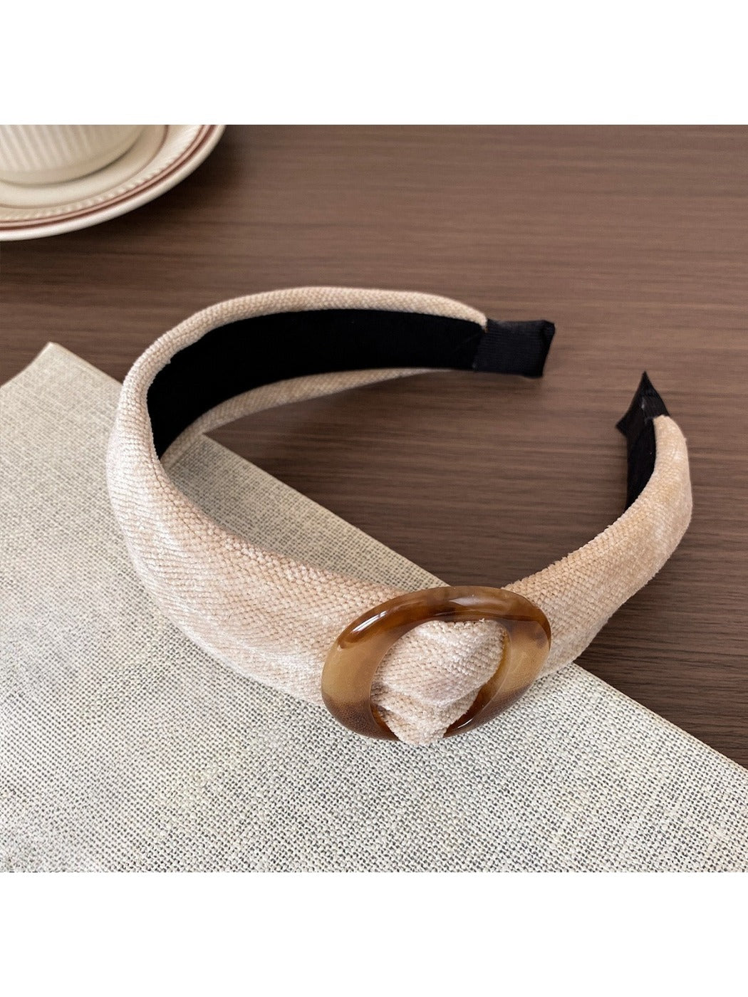 Gifty - Ring-Shaped Wide-Banded Headband