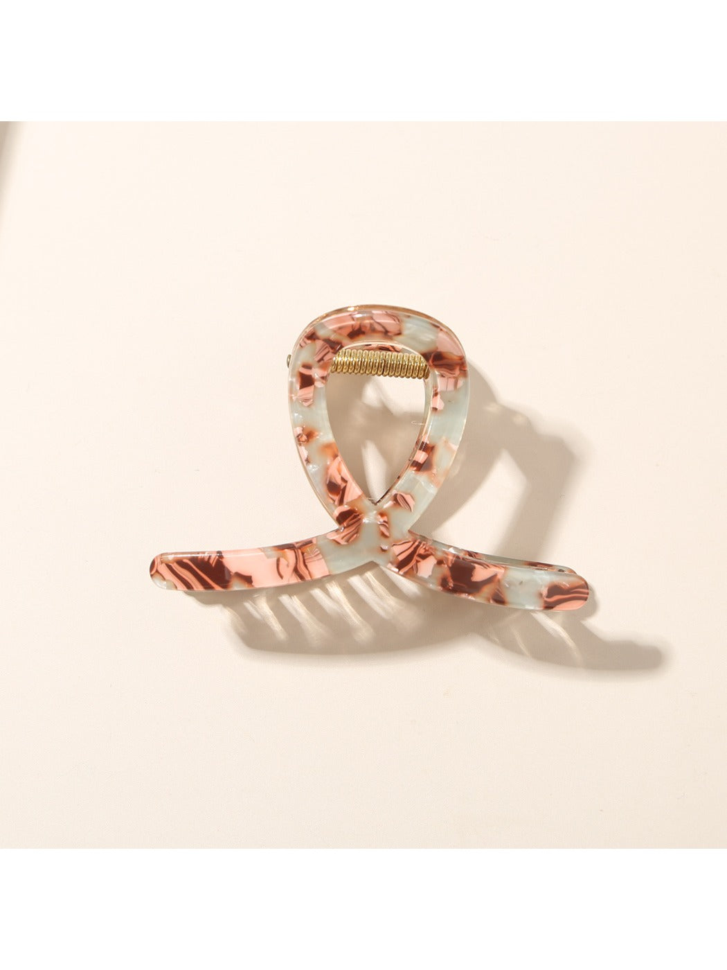 Beau - Minimalist Crisscross Claw Clip