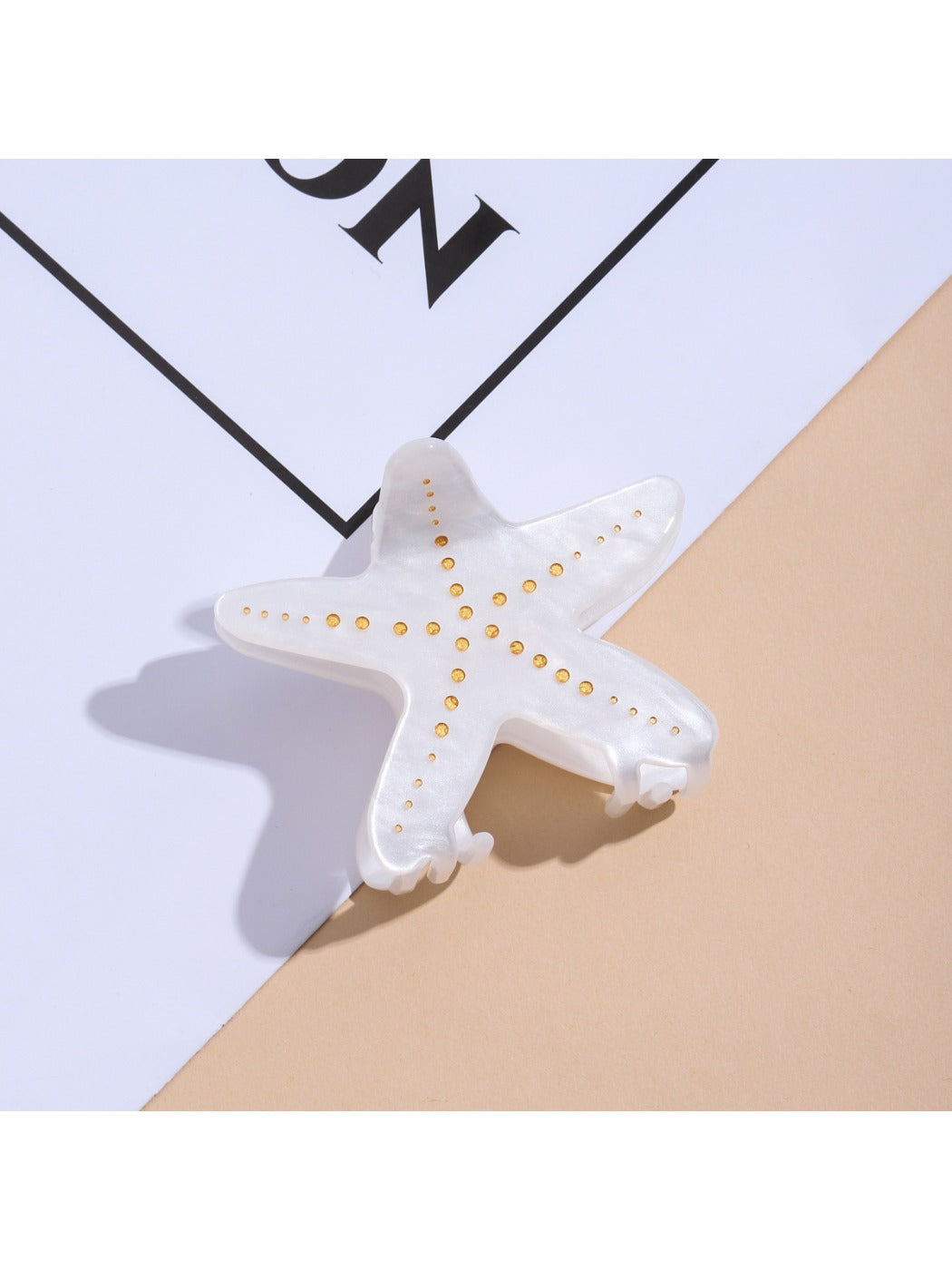 Beau - Starfish Shaped Sweet Hair Claw Clip