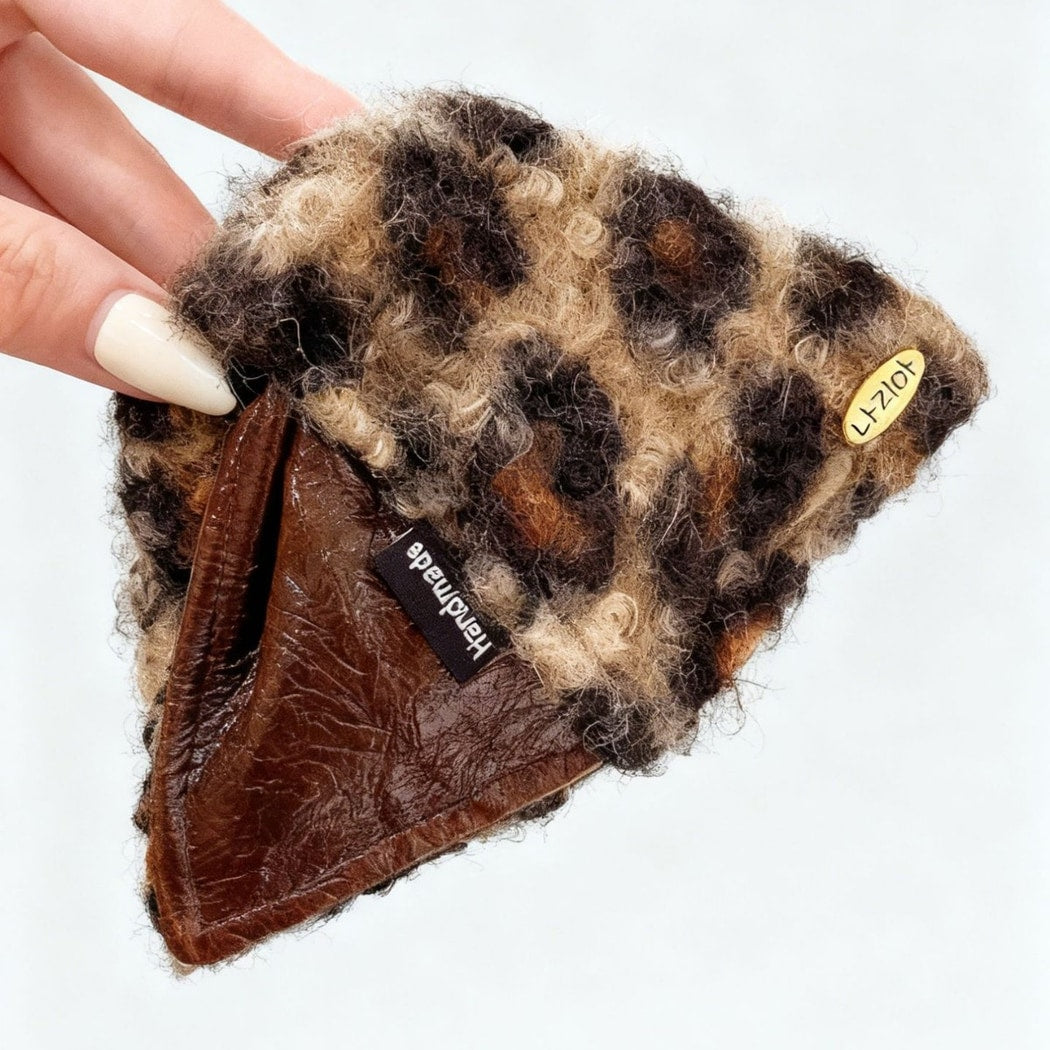 Beau - Vintage Leopard Print Plush Claw Clip