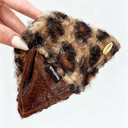 Beau - Vintage Leopard Print Plush Claw Clip