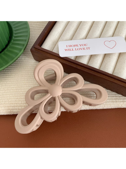 Beau - Camellia Shape Claw Clip
