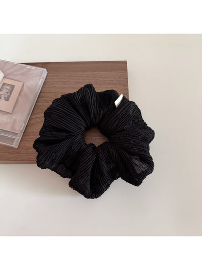 Gifty - Simple Textured Hair Scrunchie