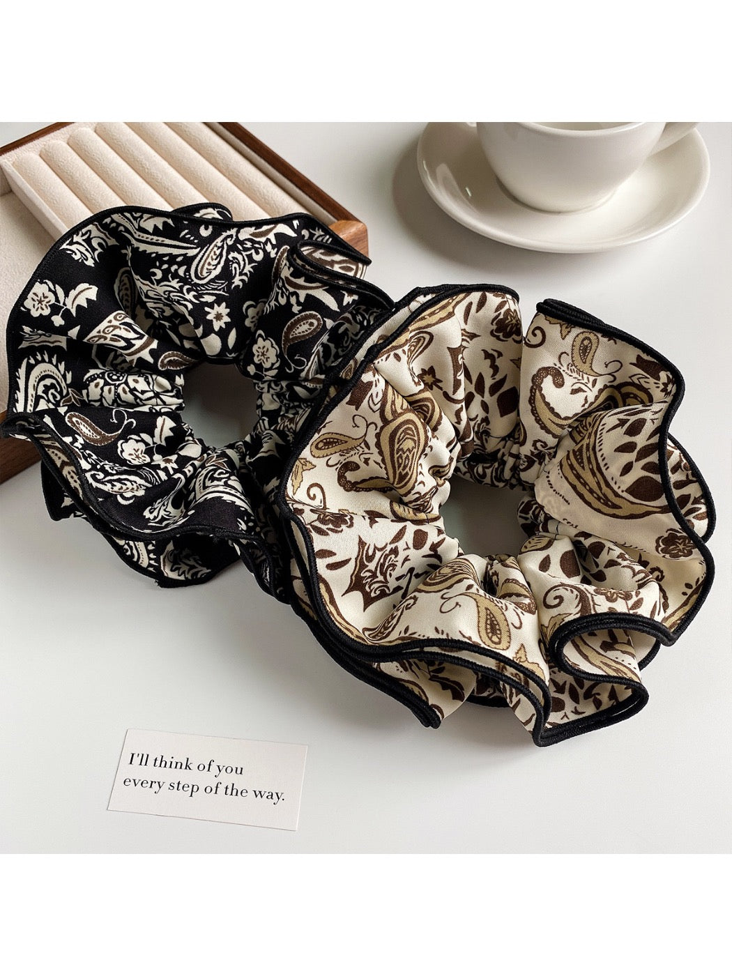 Gifty - Four Layer Floral Scrunchie
