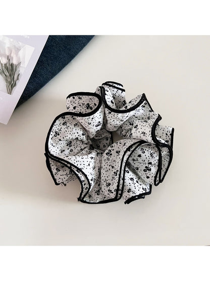 Gifty - Ruffled Edge Spiral-Shaped Hair Tie
