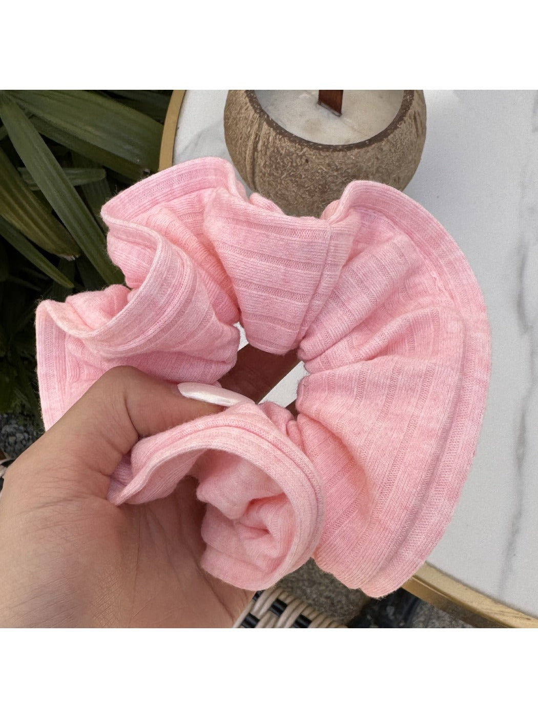 Gifty - Sweet Large Hair Ties for Women