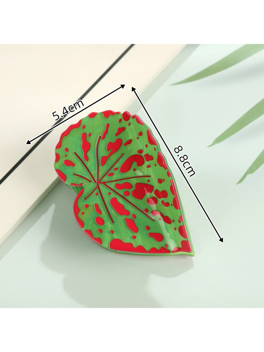 Beau - Plant Shaped Acetate Hair Clip